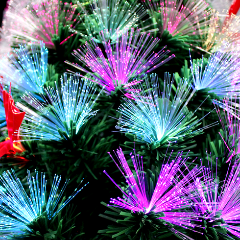 Fibre Optic Christmas Tree with Red Bows & Colour-Changing Lights – Classic Green Pre-Lit Tree